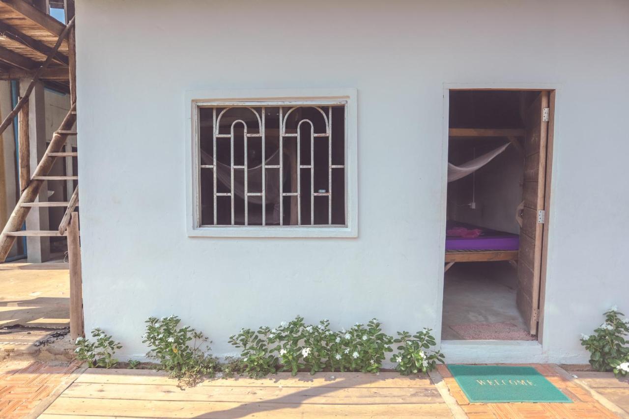 Hôtel Bonsai à Koh Rong Sanloem Extérieur photo